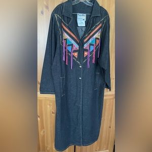 Pioneer Wear Navajo drum coat with handmade embroidery size 12 (large)